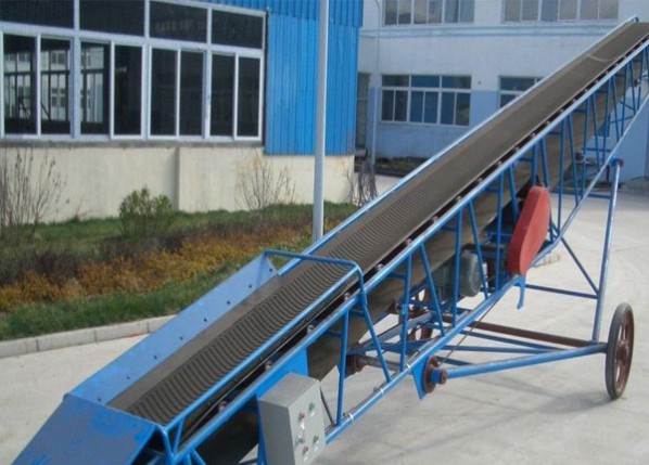 可移動(dòng)皮帶輸送機(jī)